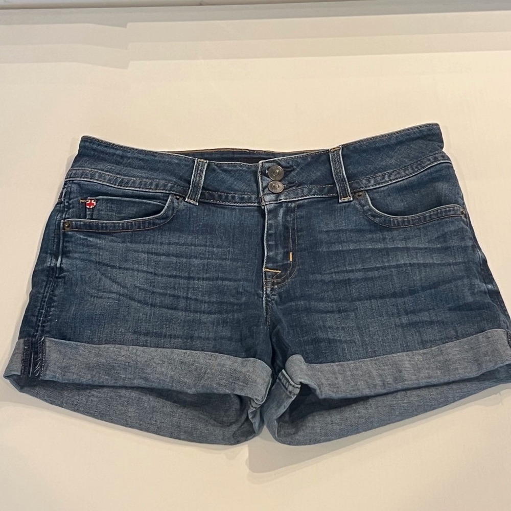 Hudson Cuffed Shorts